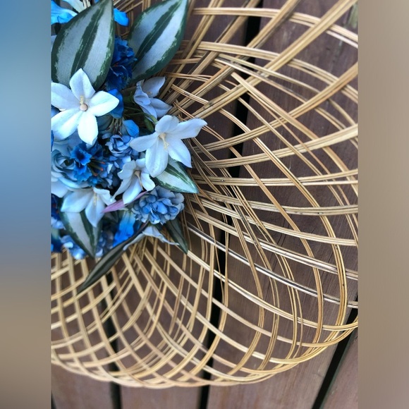 Vtg Woven Wall Decor with Blue Faux Florals - Picture 2 of 9